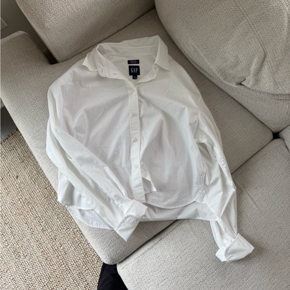 Gap 100% Cotton Cropped Button-Down Shirt